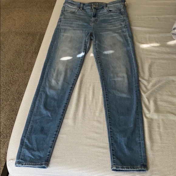 American Eagle Blue Jeans - Picture 2 of 7